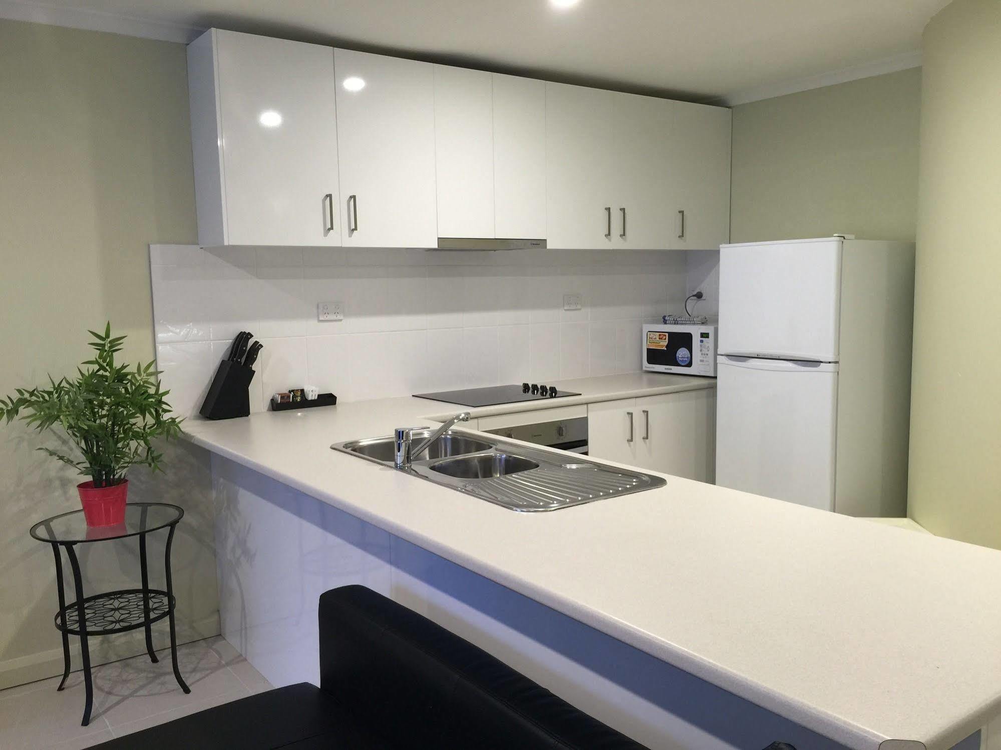 Park Squire Motor Inn & Serviced Apartments Melbourne Exterior foto